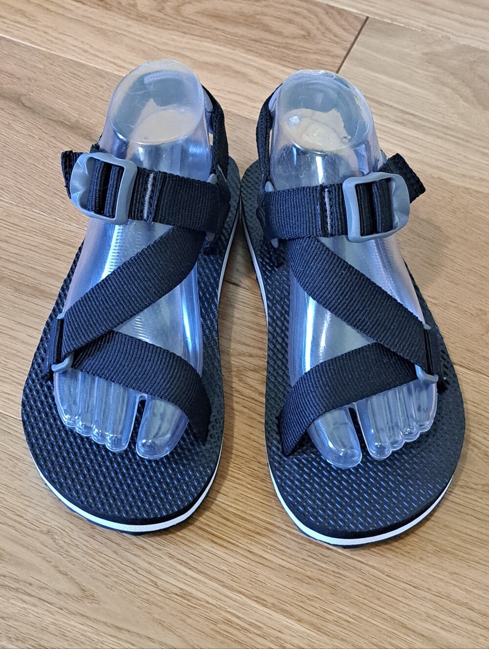 Columbia Women’s Red River Sandal - black/white
